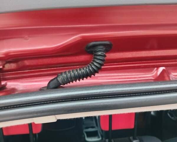 Помаранчевий Рено Сценік, об'ємом двигуна 2 л та пробігом 171 тис. км за 6250 $, фото 151 на Automoto.ua