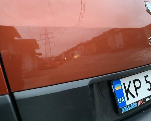 Помаранчевий Рено Сценік, об'ємом двигуна 2 л та пробігом 171 тис. км за 6250 $, фото 52 на Automoto.ua