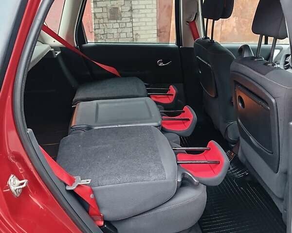 Помаранчевий Рено Сценік, об'ємом двигуна 2 л та пробігом 171 тис. км за 6250 $, фото 145 на Automoto.ua