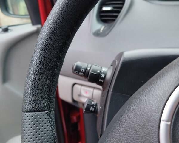 Помаранчевий Рено Сценік, об'ємом двигуна 2 л та пробігом 171 тис. км за 6250 $, фото 153 на Automoto.ua