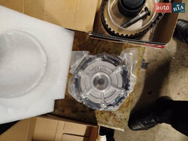 Помаранчевий Рено Сценік, об'ємом двигуна 2 л та пробігом 171 тис. км за 6250 $, фото 20 на Automoto.ua