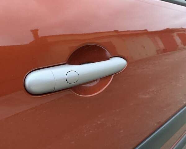 Помаранчевий Рено Сценік, об'ємом двигуна 2 л та пробігом 171 тис. км за 6250 $, фото 72 на Automoto.ua