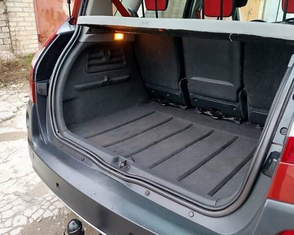 Помаранчевий Рено Сценік, об'ємом двигуна 2 л та пробігом 171 тис. км за 6250 $, фото 150 на Automoto.ua