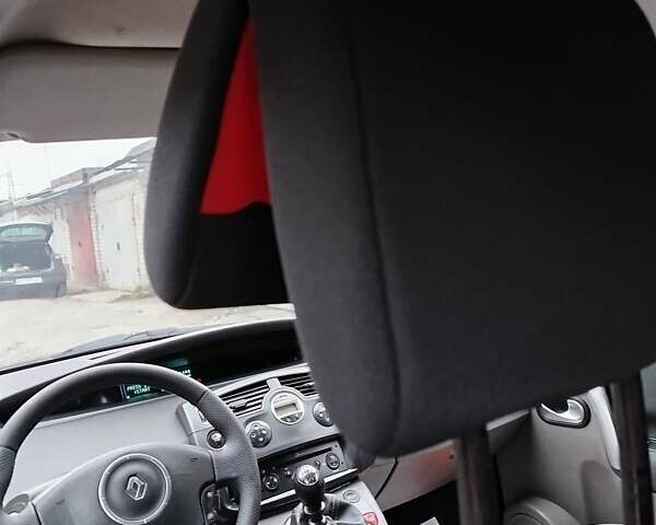 Помаранчевий Рено Сценік, об'ємом двигуна 2 л та пробігом 171 тис. км за 6250 $, фото 134 на Automoto.ua