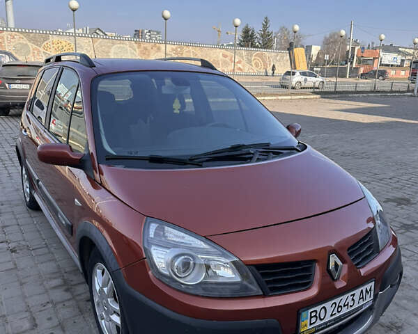 Помаранчевий Рено Сценік, об'ємом двигуна 1.6 л та пробігом 148 тис. км за 7000 $, фото 12 на Automoto.ua