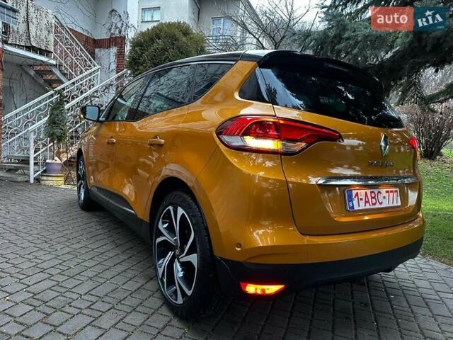 Оранжевый Рено Сценик, объемом двигателя 1.6 л и пробегом 119 тыс. км за 14500 $, фото 1 на Automoto.ua