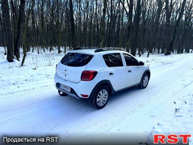 Білий Рено СтепВей, об'ємом двигуна 1.5 л та пробігом 28200 тис. км за 10800 $, фото 2 на Automoto.ua