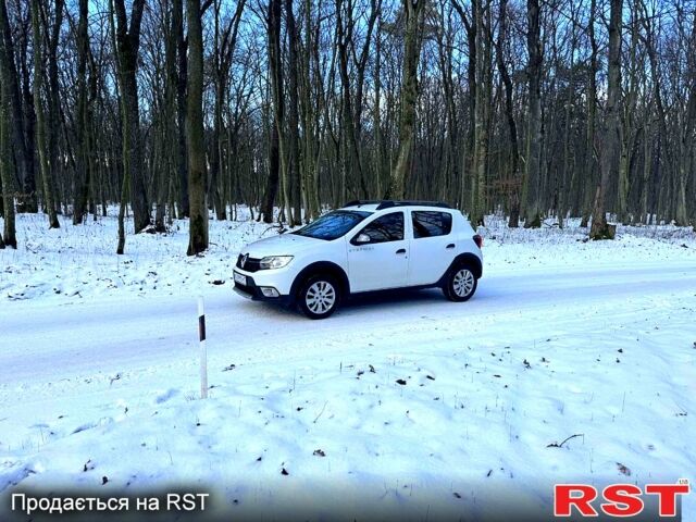 Білий Рено СтепВей, об'ємом двигуна 1.5 л та пробігом 28200 тис. км за 10800 $, фото 7 на Automoto.ua