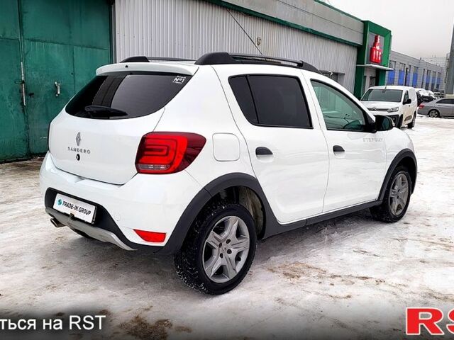 Белый Рено СтепВей, объемом двигателя 1.5 л и пробегом 7500 тыс. км за 11990 $, фото 5 на Automoto.ua