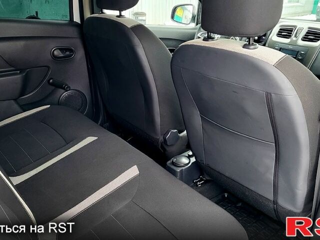 Белый Рено СтепВей, объемом двигателя 1.5 л и пробегом 7500 тыс. км за 11990 $, фото 10 на Automoto.ua