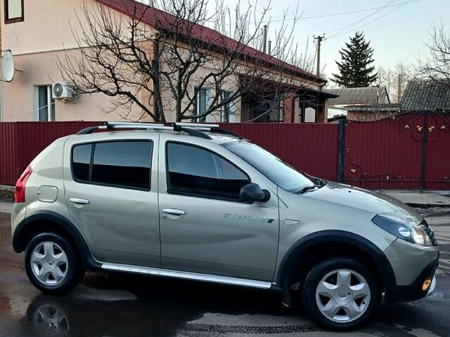 Бежевый Рено СтепВей, объемом двигателя 1.6 л и пробегом 170 тыс. км за 5699 $, фото 7 на Automoto.ua