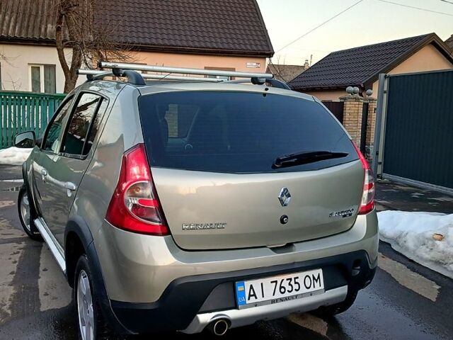 Бежевый Рено СтепВей, объемом двигателя 1.6 л и пробегом 170 тыс. км за 5699 $, фото 3 на Automoto.ua