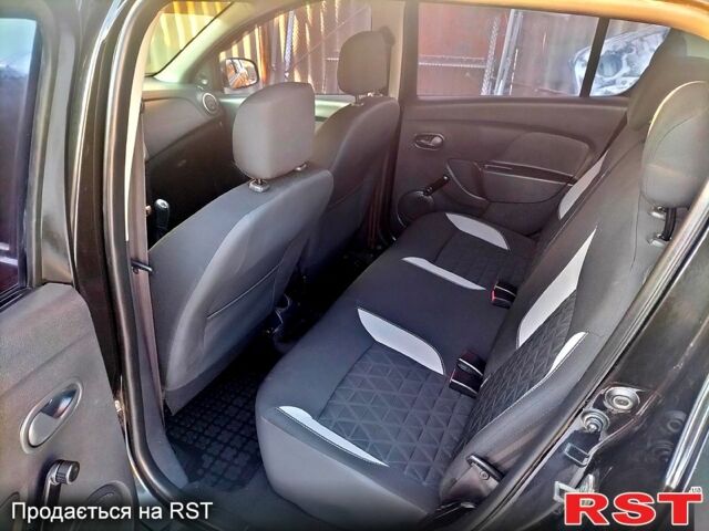 Черный Рено СтепВей, объемом двигателя 1.5 л и пробегом 104 тыс. км за 8000 $, фото 10 на Automoto.ua