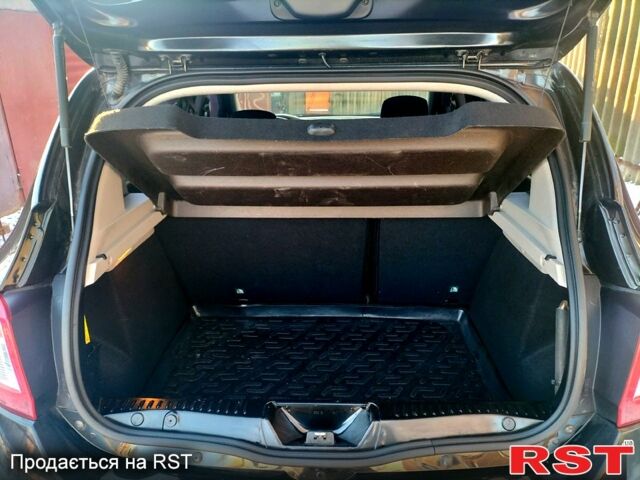 Чорний Рено СтепВей, об'ємом двигуна 1.5 л та пробігом 1040 тис. км за 8000 $, фото 11 на Automoto.ua