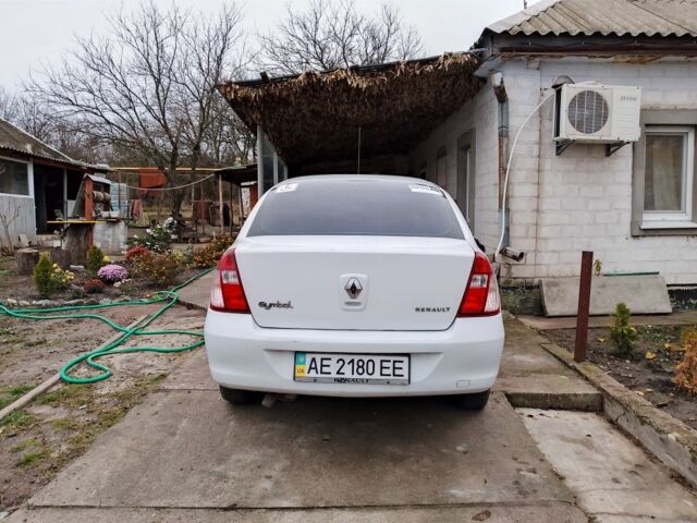 Белый Рено Симбол (Талия), объемом двигателя 1.4 л и пробегом 165 тыс. км за 2650 $, фото 2 на Automoto.ua
