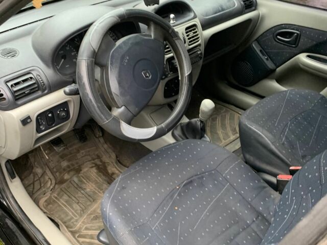 Черный Рено Симбол (Талия), объемом двигателя 1.4 л и пробегом 200 тыс. км за 1550 $, фото 8 на Automoto.ua