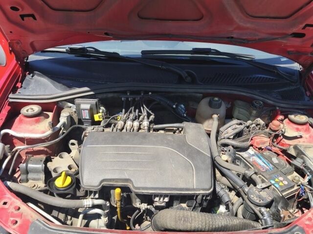 Червоний Рено Сімбол (Талія), об'ємом двигуна 1.1 л та пробігом 232 тис. км за 4700 $, фото 6 на Automoto.ua