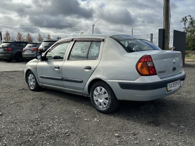 Серый Рено Симбол (Талия), объемом двигателя 1.4 л и пробегом 220 тыс. км за 2200 $, фото 2 на Automoto.ua