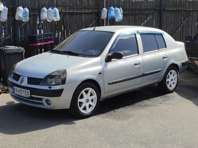 Серый Рено Симбол (Талия), объемом двигателя 1.4 л и пробегом 327 тыс. км за 2999 $, фото 2 на Automoto.ua