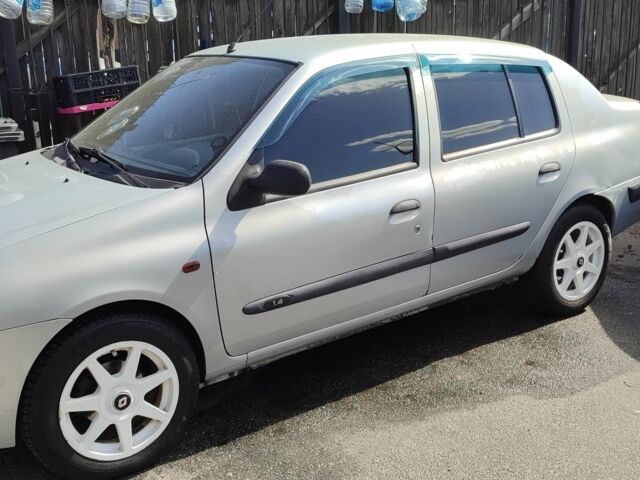 Серый Рено Симбол (Талия), объемом двигателя 1.4 л и пробегом 327 тыс. км за 2999 $, фото 1 на Automoto.ua