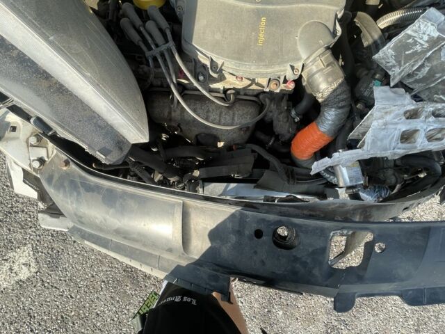 Сірий Рено Сімбол (Талія), об'ємом двигуна 1.4 л та пробігом 280 тис. км за 1000 $, фото 7 на Automoto.ua