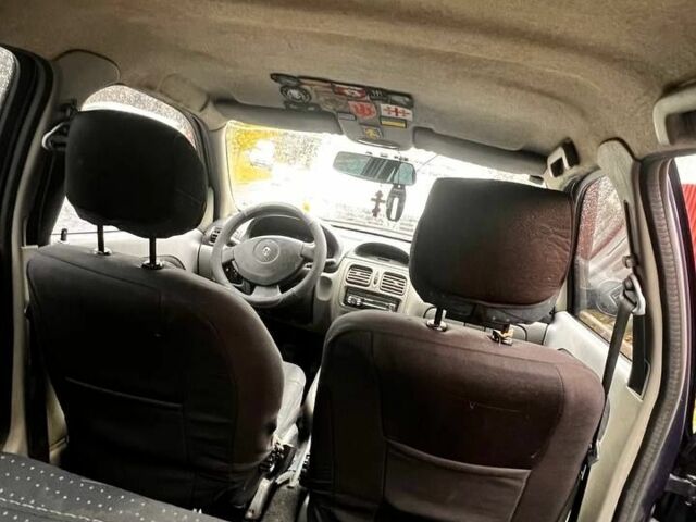 Рено Сімбол (Талія) 2003 у Хусте на Automoto.ua Синій Рено Сімбол (Талія), об'ємом двигуна 1.4 л та пробігом 273 тис. км за 3200 $, фото 7 на Automoto.ua