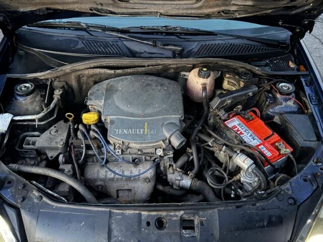 Синий Рено Симбол (Талия), объемом двигателя 1.4 л и пробегом 250 тыс. км за 1500 $, фото 7 на Automoto.ua