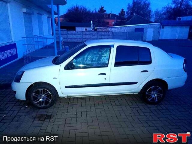 Білий Рено Сімбол, об'ємом двигуна 1.4 л та пробігом 250 тис. км за 3600 $, фото 2 на Automoto.ua