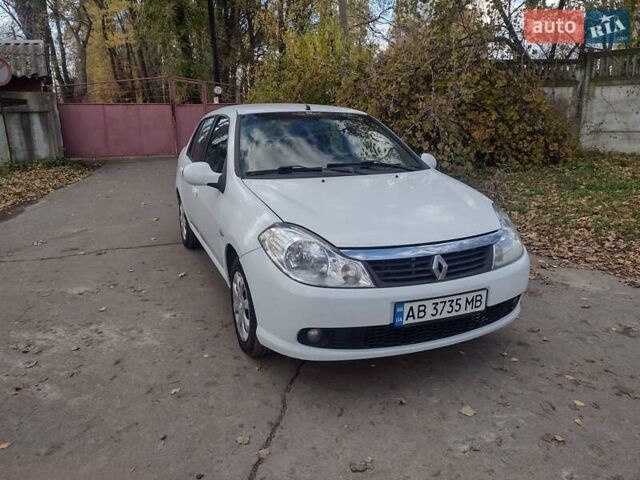 Рено Симбол 2010 в Виннице на Automoto.ua Белый Рено Симбол, объемом двигателя 1.39 л и пробегом 220 тыс. км за 3550 $, фото 7 на Automoto.ua