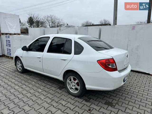 Білий Рено Сімбол, об'ємом двигуна 1.39 л та пробігом 238 тис. км за 3399 $, фото 3 на Automoto.ua