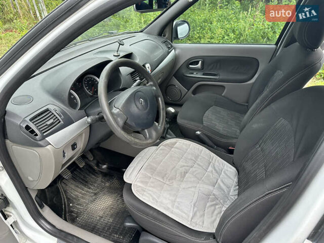 Білий Рено Сімбол, об'ємом двигуна 1.2 л та пробігом 175 тис. км за 3600 $, фото 8 на Automoto.ua