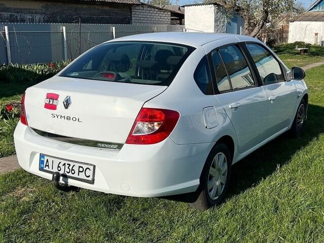 Белый Рено Симбол, объемом двигателя 1.39 л и пробегом 240 тыс. км за 5000 $, фото 6 на Automoto.ua