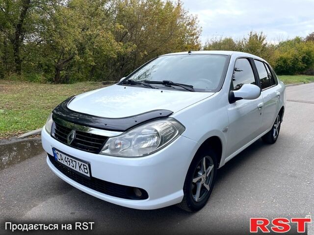Белый Рено Симбол, объемом двигателя 1.1 л и пробегом 239 тыс. км за 5500 $, фото 2 на Automoto.ua