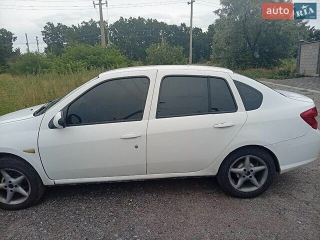 Білий Рено Сімбол, об'ємом двигуна 1.39 л та пробігом 280 тис. км за 2500 $, фото 2 на Automoto.ua