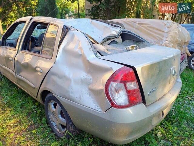 Бежевий Рено Сімбол, об'ємом двигуна 1.39 л та пробігом 240 тис. км за 1350 $, фото 14 на Automoto.ua