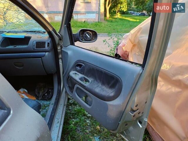 Бежевий Рено Сімбол, об'ємом двигуна 1.39 л та пробігом 240 тис. км за 1350 $, фото 6 на Automoto.ua