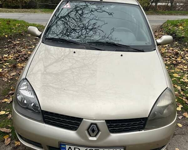 Бежевый Рено Симбол, объемом двигателя 1.4 л и пробегом 185 тыс. км за 3700 $, фото 6 на Automoto.ua