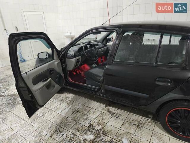 Чорний Рено Сімбол, об'ємом двигуна 1.39 л та пробігом 214 тис. км за 3100 $, фото 9 на Automoto.ua