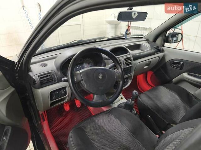 Чорний Рено Сімбол, об'ємом двигуна 1.39 л та пробігом 214 тис. км за 3100 $, фото 3 на Automoto.ua