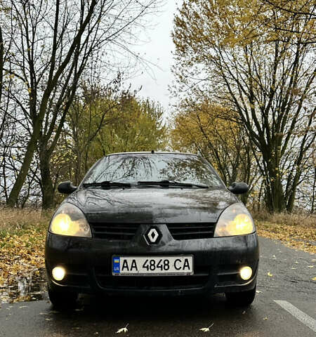 Черный Рено Симбол, объемом двигателя 1.39 л и пробегом 312 тыс. км за 5023 $, фото 7 на Automoto.ua