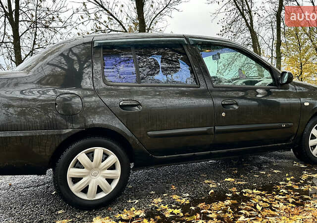 Черный Рено Симбол, объемом двигателя 1.39 л и пробегом 312 тыс. км за 5023 $, фото 3 на Automoto.ua