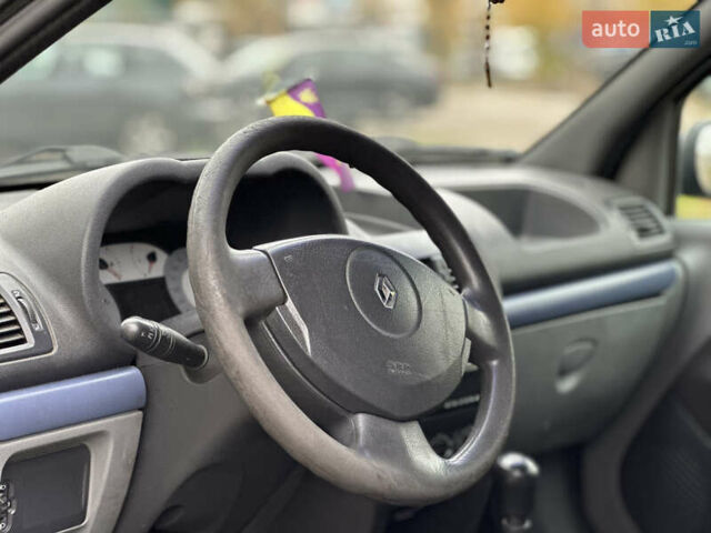 Черный Рено Симбол, объемом двигателя 1.39 л и пробегом 328 тыс. км за 4299 $, фото 6 на Automoto.ua