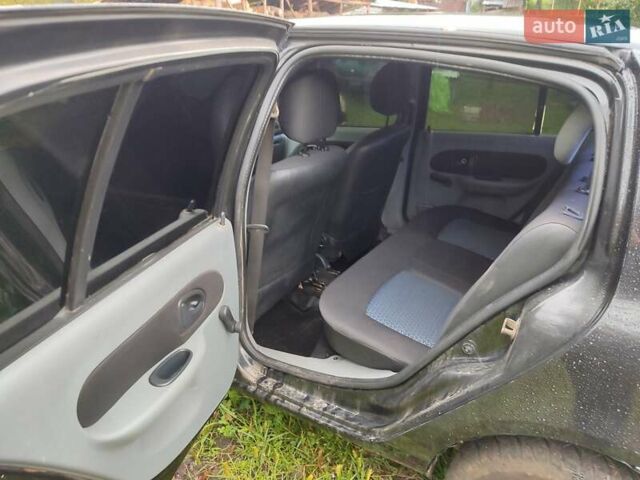 Чорний Рено Сімбол, об'ємом двигуна 1.39 л та пробігом 300 тис. км за 2700 $, фото 8 на Automoto.ua