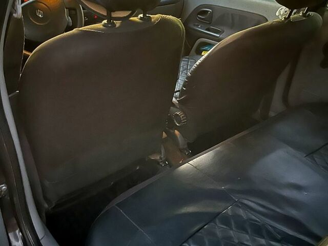 Черный Рено Симбол, объемом двигателя 1.4 л и пробегом 280 тыс. км за 2900 $, фото 3 на Automoto.ua