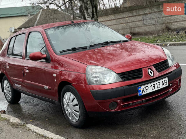Красный Рено Симбол, объемом двигателя 1.39 л и пробегом 230 тыс. км за 2450 $, фото 4 на Automoto.ua