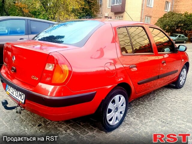 Красный Рено Симбол, объемом двигателя 1.4 л и пробегом 220 тыс. км за 4550 $, фото 2 на Automoto.ua