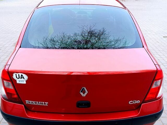 Красный Рено Симбол, объемом двигателя 1.4 л и пробегом 127 тыс. км за 4500 $, фото 4 на Automoto.ua