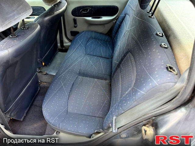 Рено Симбол, объемом двигателя 1.4 л и пробегом 226 тыс. км за 2999 $, фото 11 на Automoto.ua