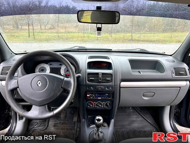 Рено Симбол, объемом двигателя 1.4 л и пробегом 75 тыс. км за 3950 $, фото 12 на Automoto.ua