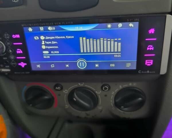 Рено Симбол, объемом двигателя 1.39 л и пробегом 152 тыс. км за 4200 $, фото 6 на Automoto.ua